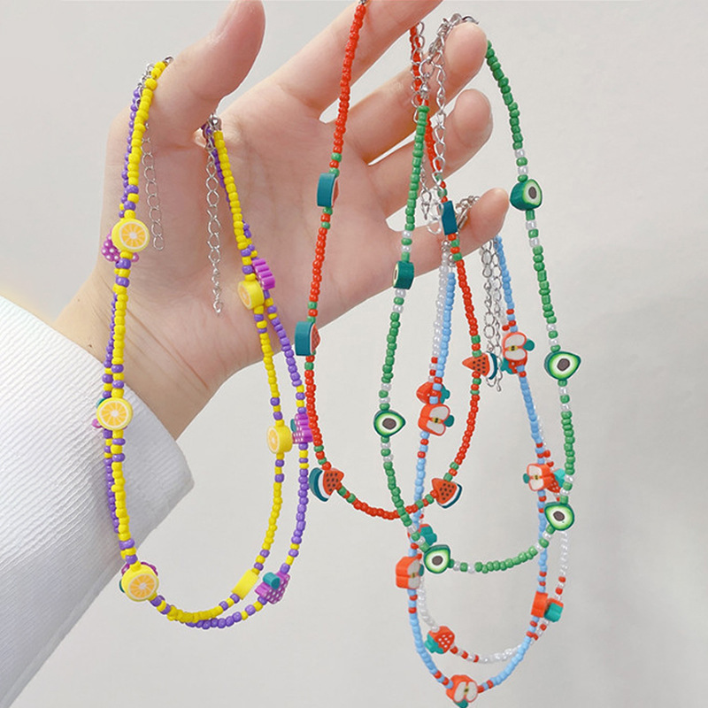 2024年新款日韩清新串珠软陶草莓项链叠戴甜美小众设计感锁骨链