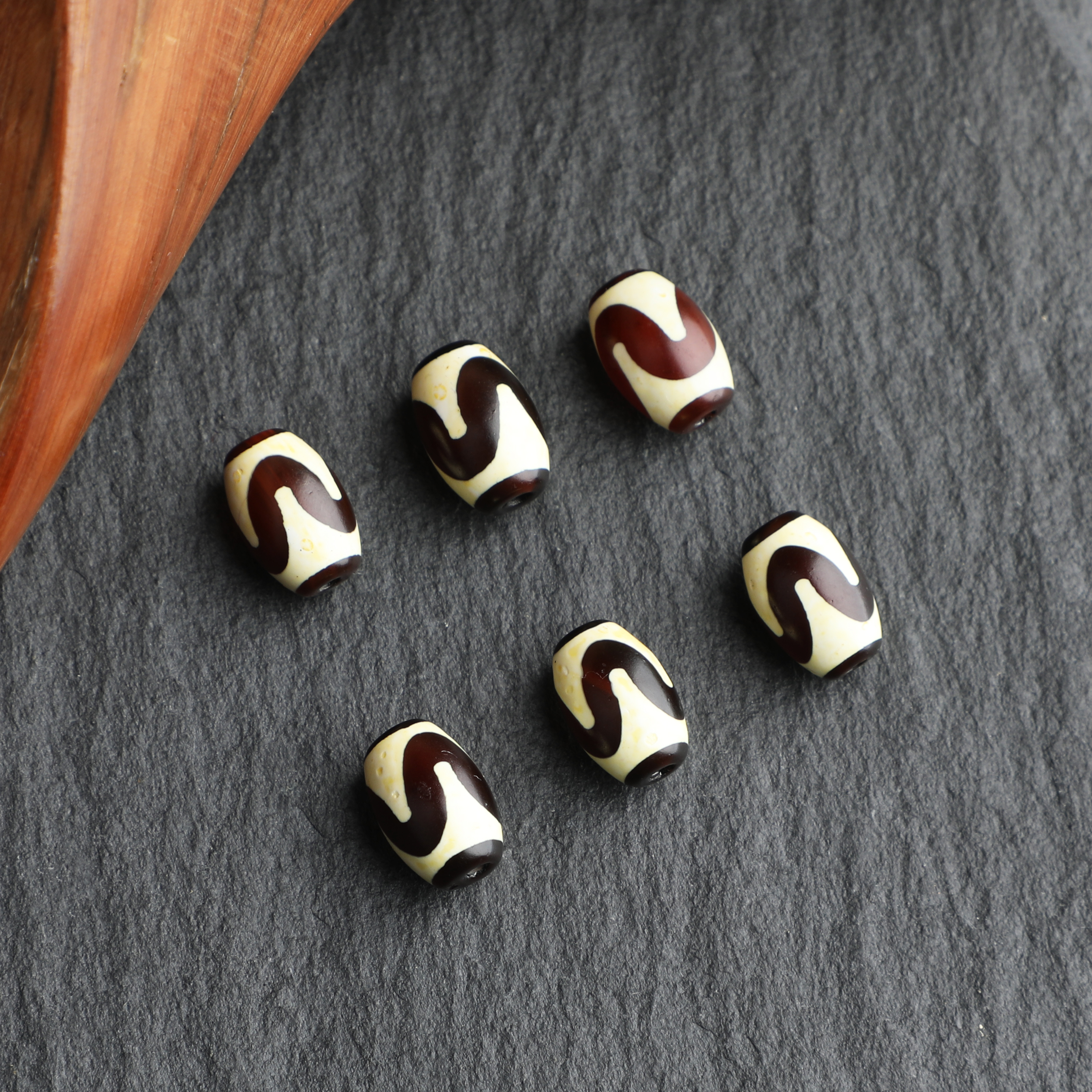 天然虎牙桶珠8.5*12mm文玩配珠