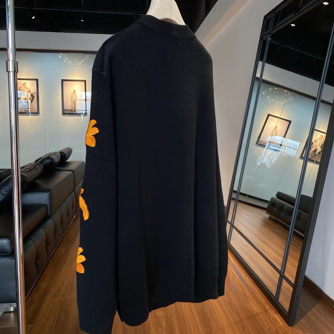 MNFK 刺绣卫衣 WY0072