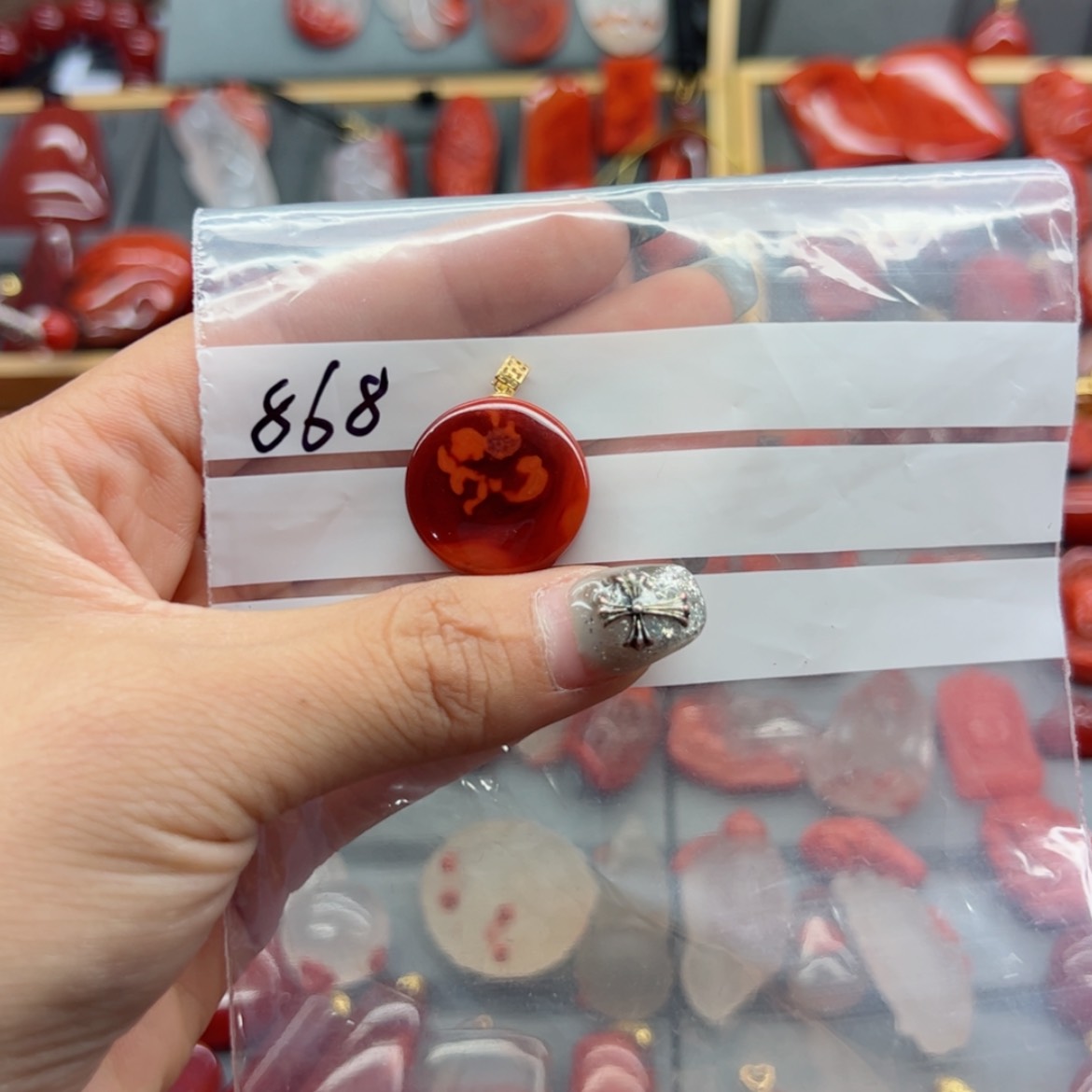 【闪购商品】南红玛瑙配饰18K金镶嵌大**哥