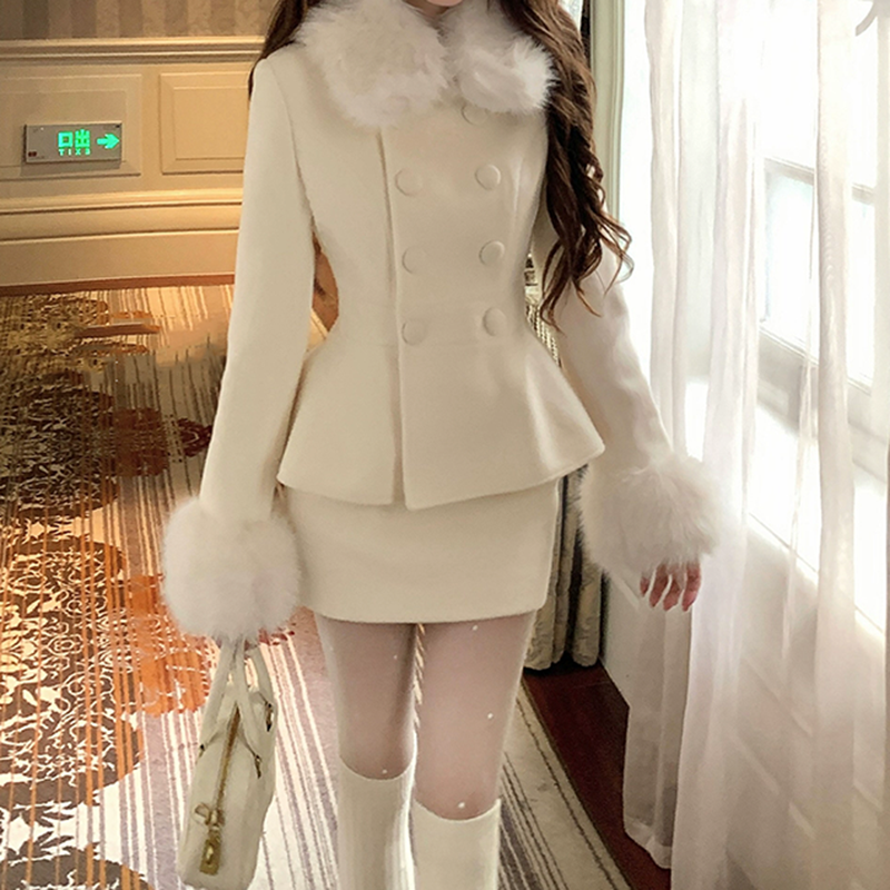 sisi酱""小香风重工毛领收腰毛呢外套包臀半裙毛绒套装留洋冬