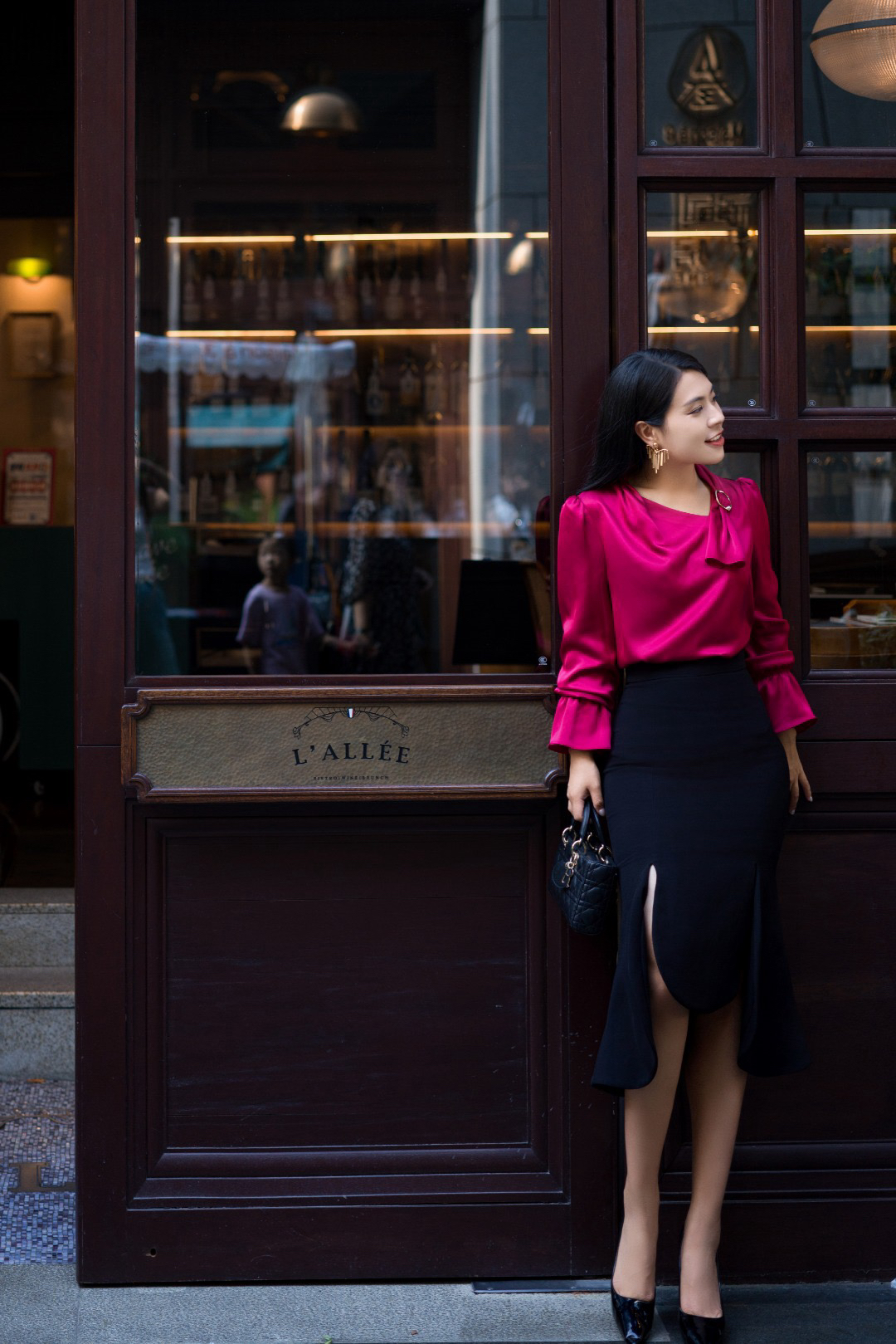 设计师款日字扣复古飘领衬衣