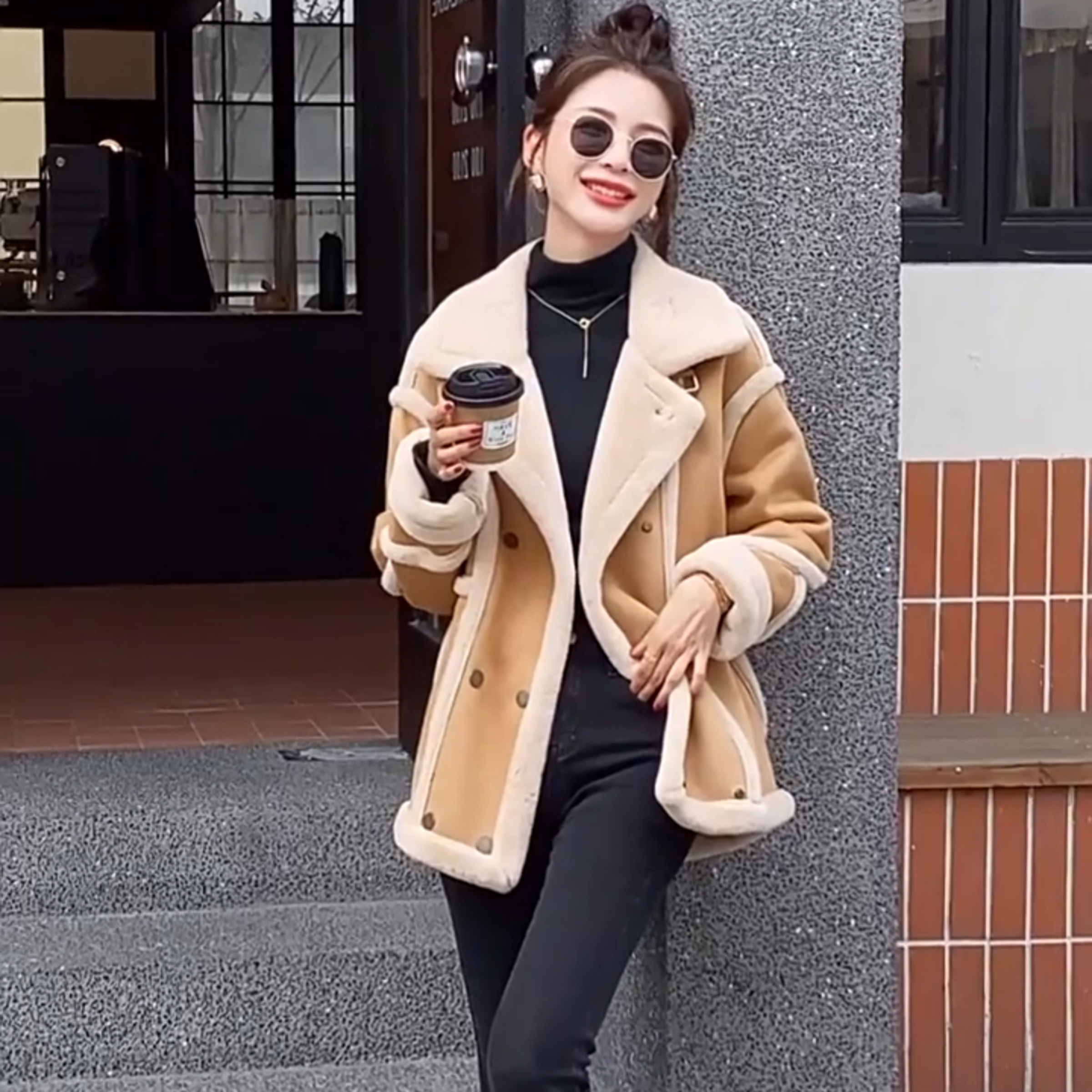 拼色加绒加厚欧版机车风女2024冬装新版中长款羊羔绒休闲外套