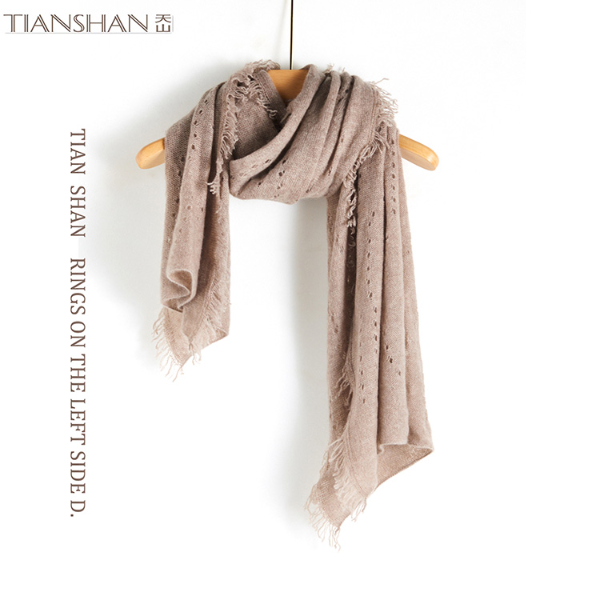 天山100山羊绒女保暖针织百搭气质山羊绒镂空流苏围巾--YWNL3532T