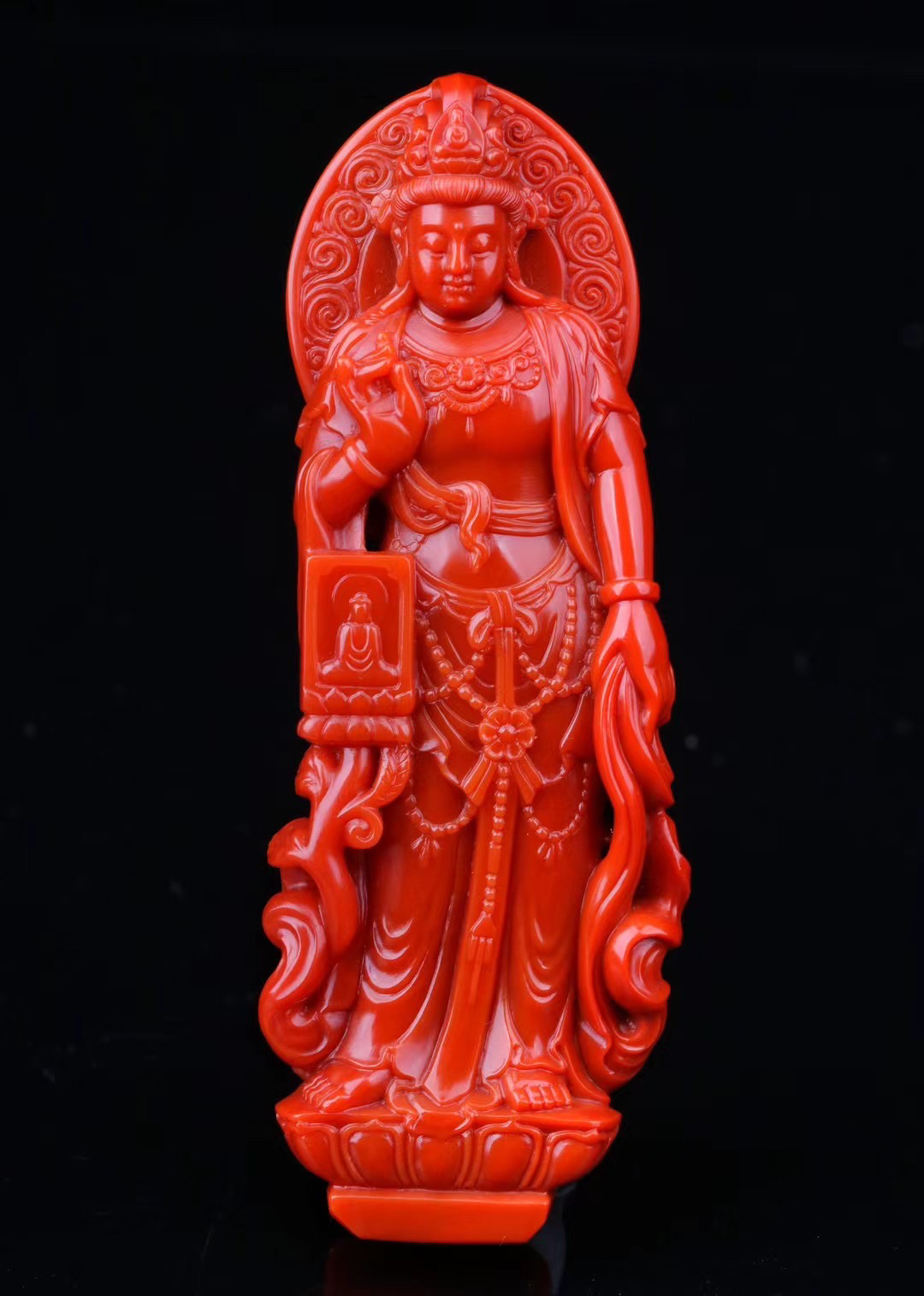 观音菩萨站身造像南红
