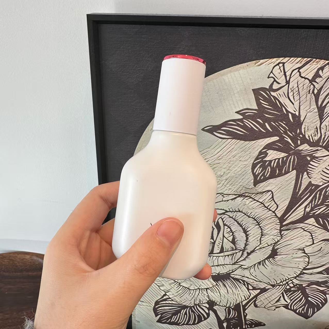 Y羊咩咩40ml乳液补水k老紧致滋养修眼周