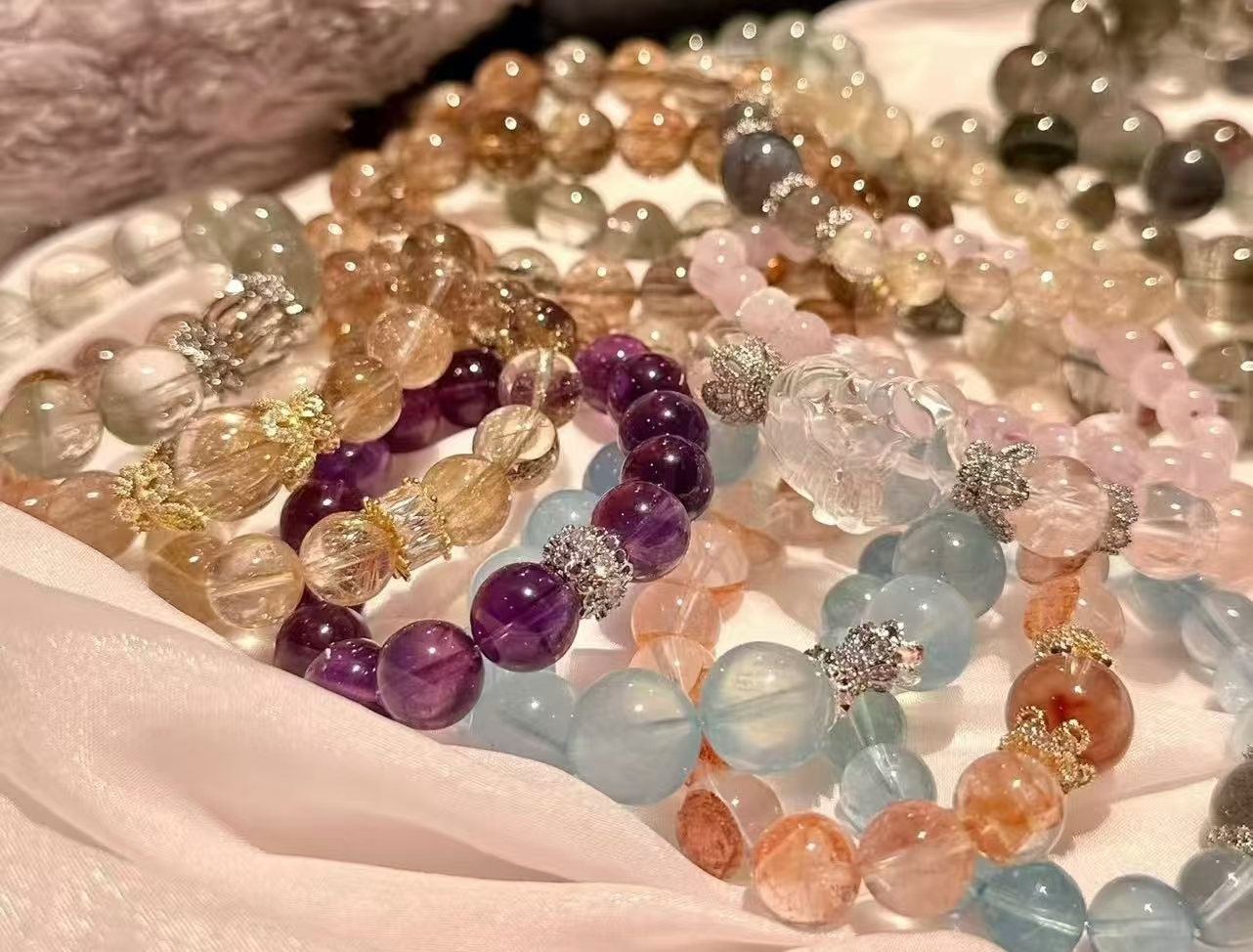 紫水晶百搭时尚款显气质手串特级超七水晶手串