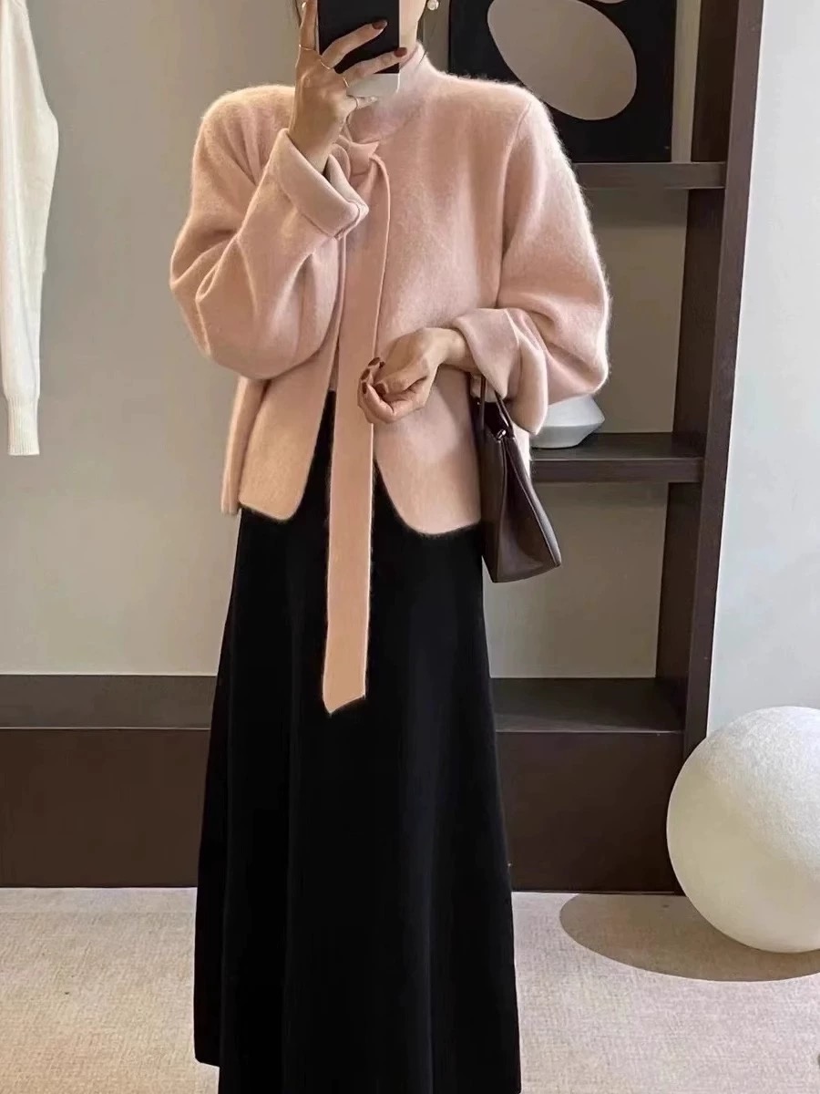 正品早春新款设计感浣熊绒毛衣外套飘带针织短款气质网红显瘦上衣