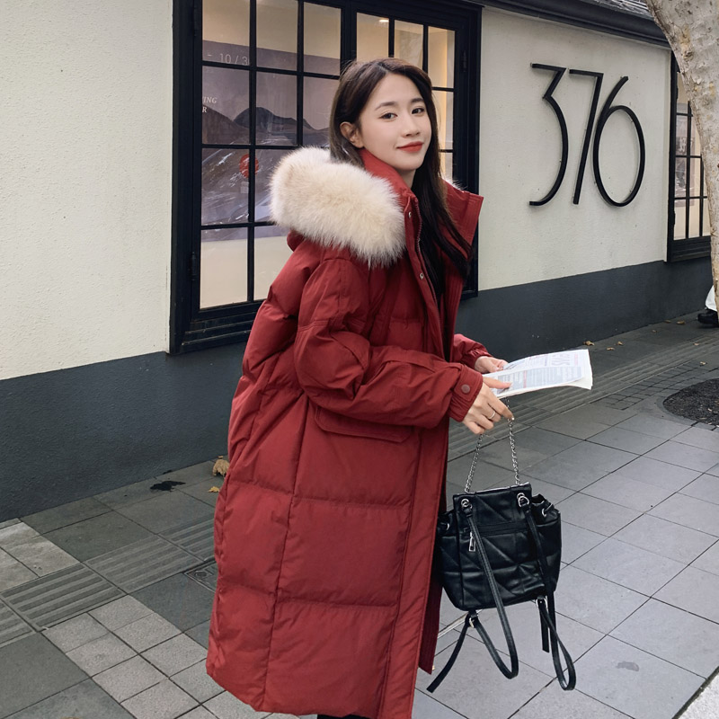 红色羽绒衣女冬季2023韩系温柔中长款大毛领保暖白鸭绒加厚外套A