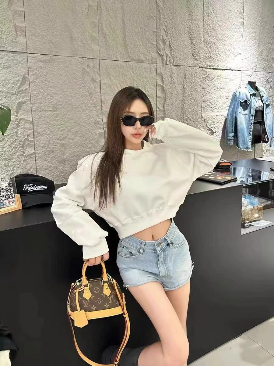 2025年春季新款新款上衣女卫衣