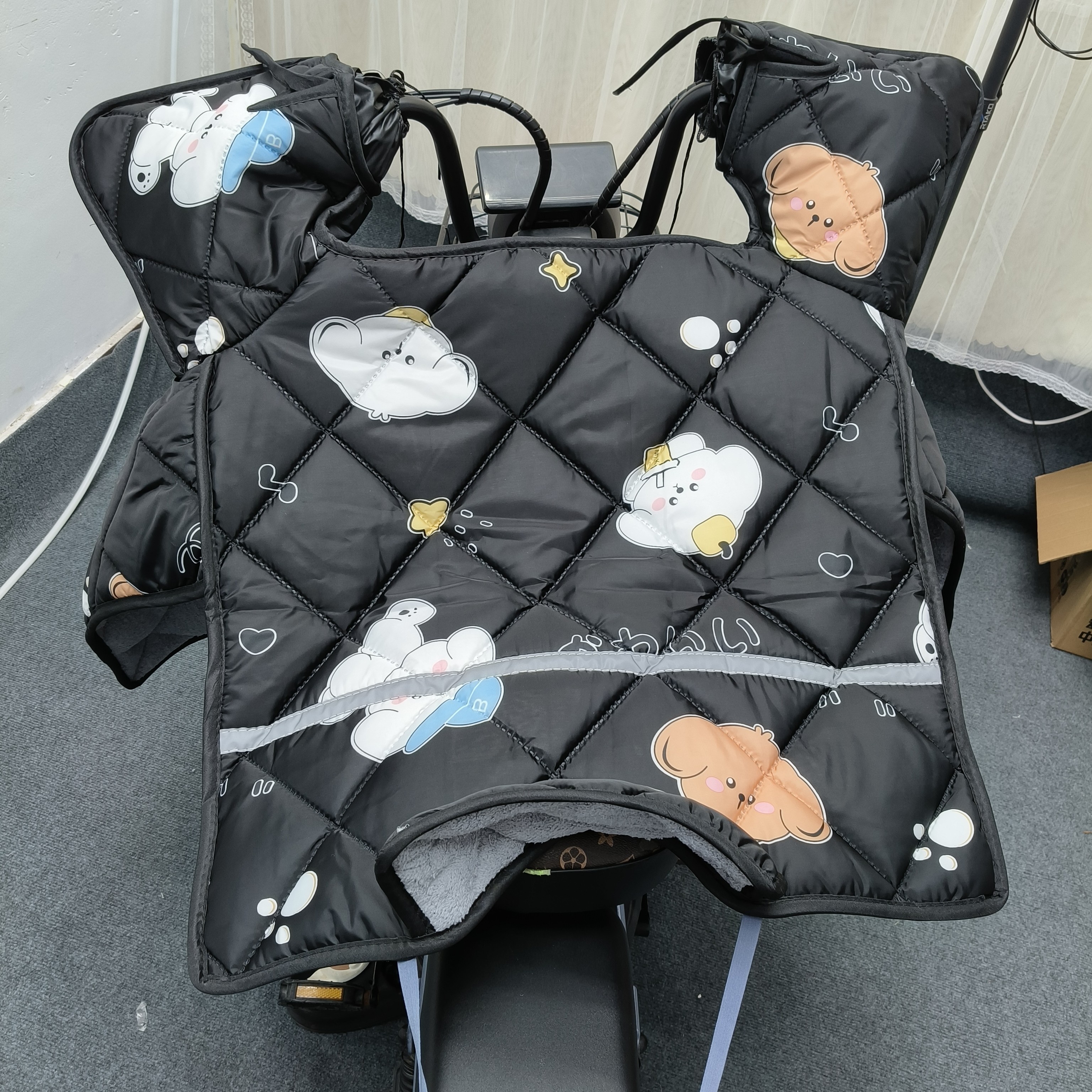 电动车挡风被冬季加绒加厚加大加宽保暖防寒连体防水防雨新款