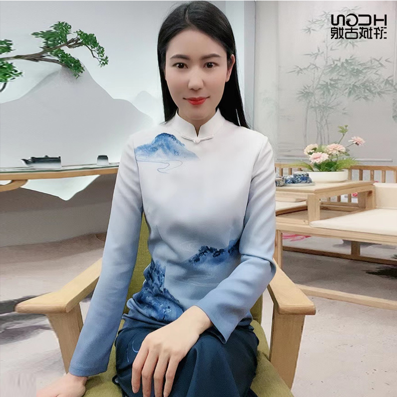 2024醋酸国风山水渐变蓝色印花优雅气质修身显瘦云山旗袍17A23580