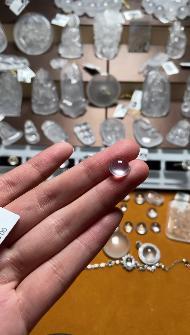 【闪购商品】石英质玉蛋面未镶嵌1111