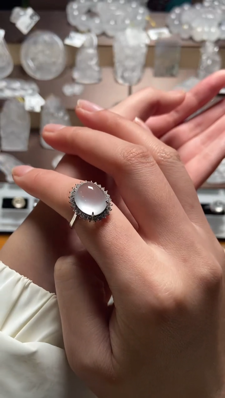 【闪购商品】石英质玉女戒指银S925镶嵌033