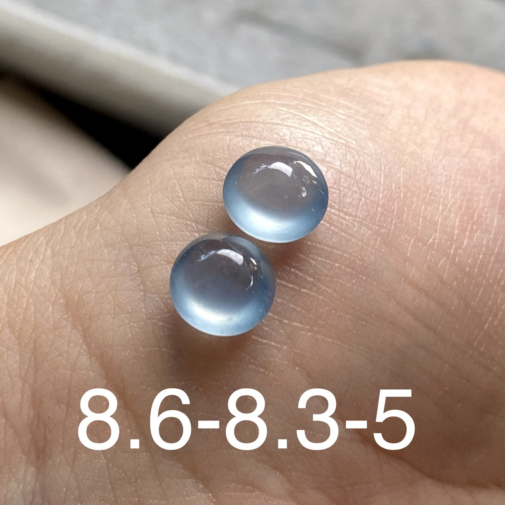 牛仔蓝！天然缅料翡翠高冰蓝色蛋面戒指耳钉冰透水润无纹裂可镶嵌