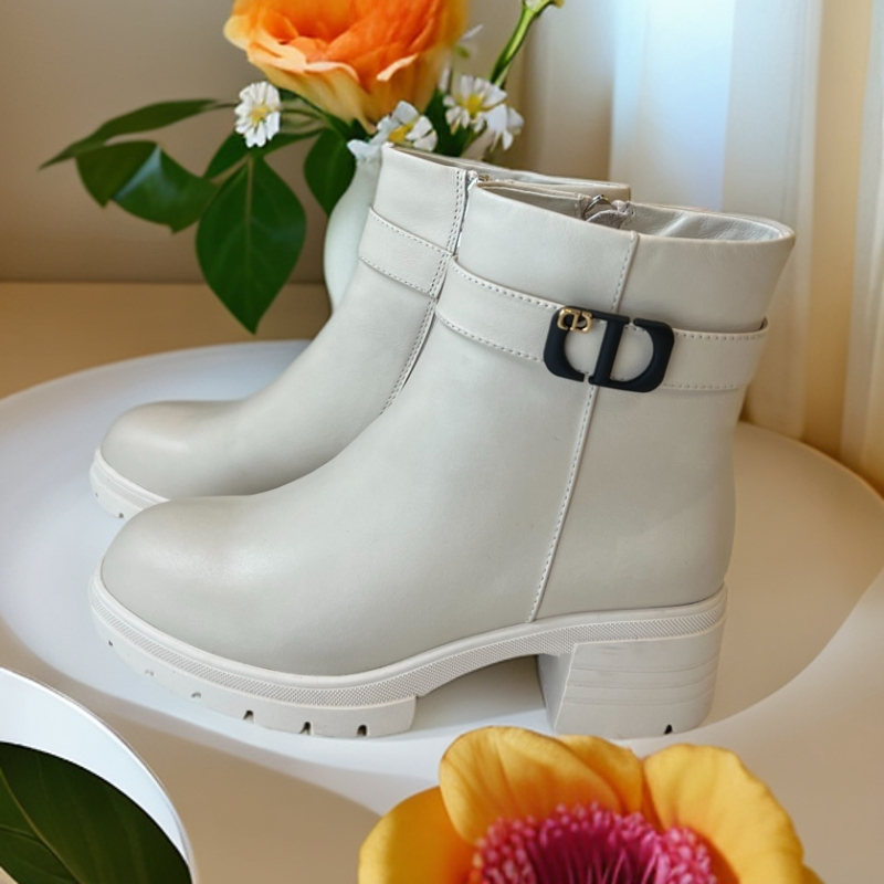 【ALHAS女鞋】时尚真皮加绒短靴平底秋冬中跟冬季 【924-401】