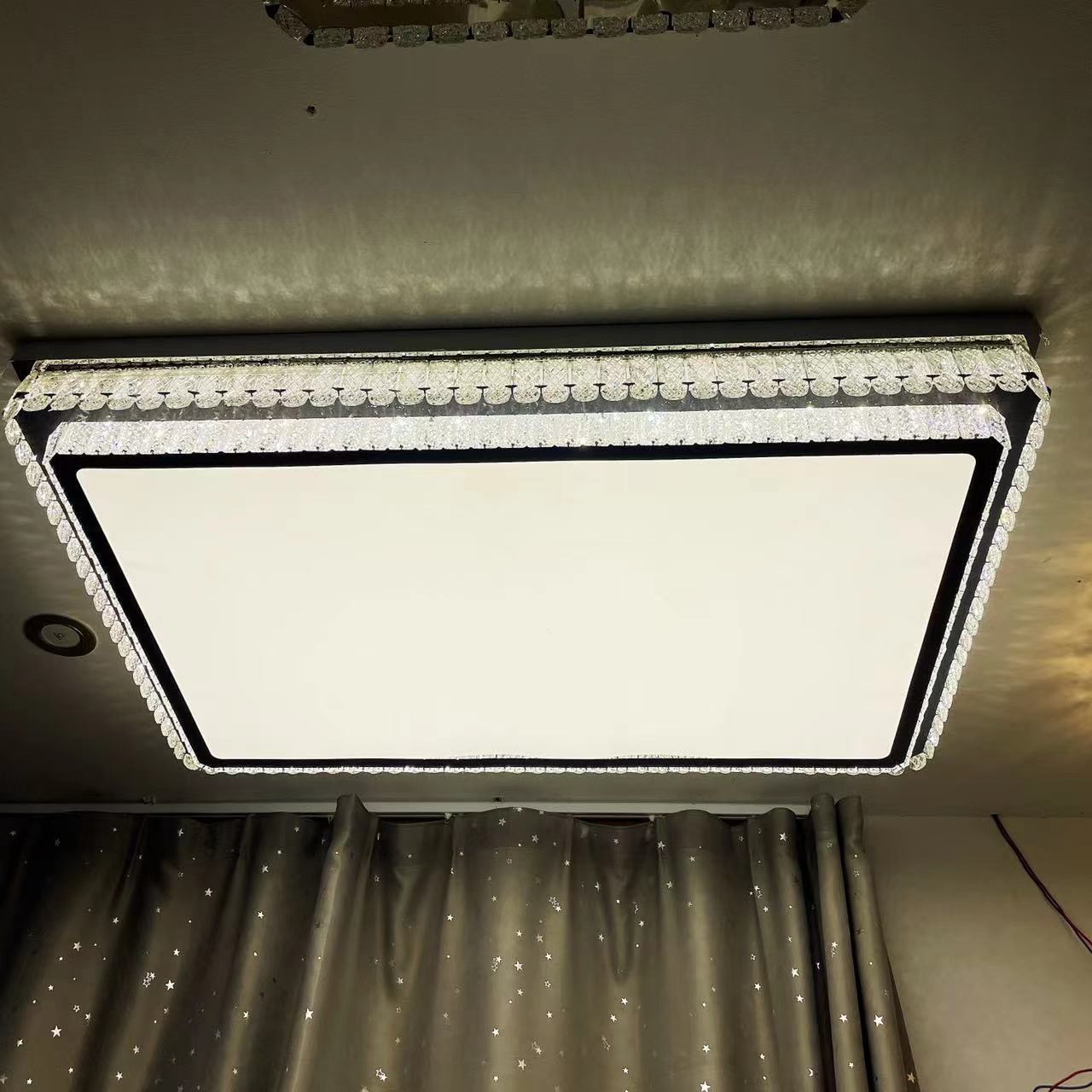 1105不锈钢线切割平板水晶灯系列高端