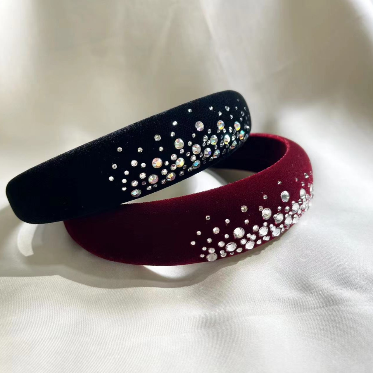 东大门 气质百搭复古闪钻丝绒发箍 1919