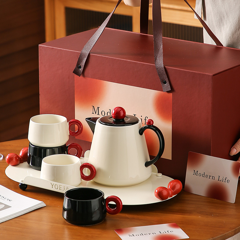 新婚结婚礼物陶瓷茶具套装轻奢高档乔迁新居伴手礼送新娘订婚礼盒