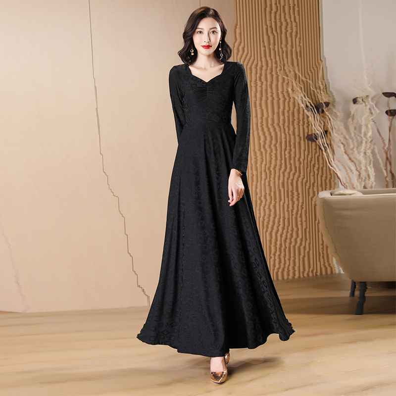 长裙春秋连衣裙针织收腰修身长袖气质高级感轻奢裙子打底长裙时尚