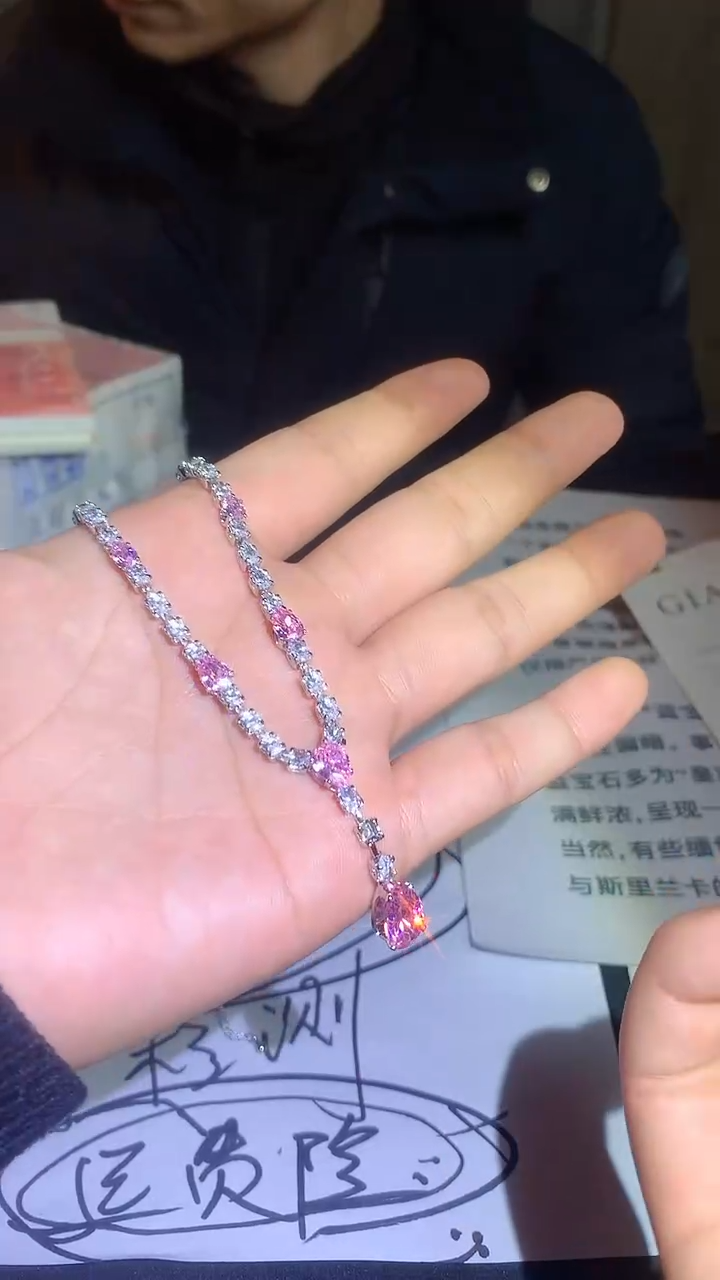 【闪购商品】澳大利亚粉宝手链A25