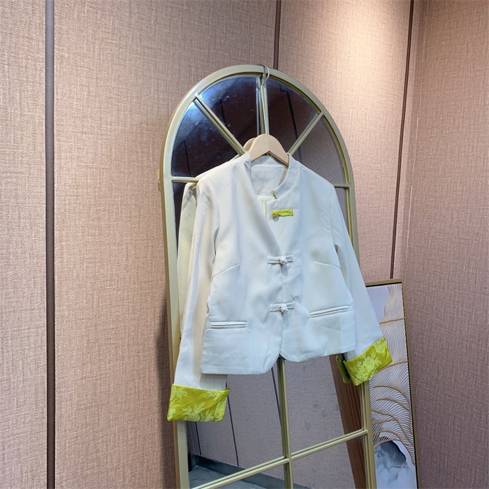 Z178杏色孕妇衣  S100M110L120XL130 小脏