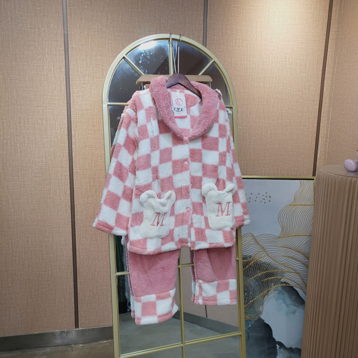 LC99孕妇粉色格子珊瑚绒月子服套装L90-130XL140XXL150