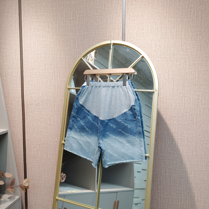 HK5孕妇蓝色牛仔短裤L90-140