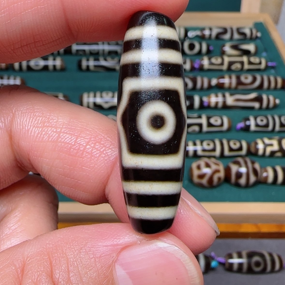 【闪购商品】玛瑙/玉髓颈饰未镶嵌旺***王