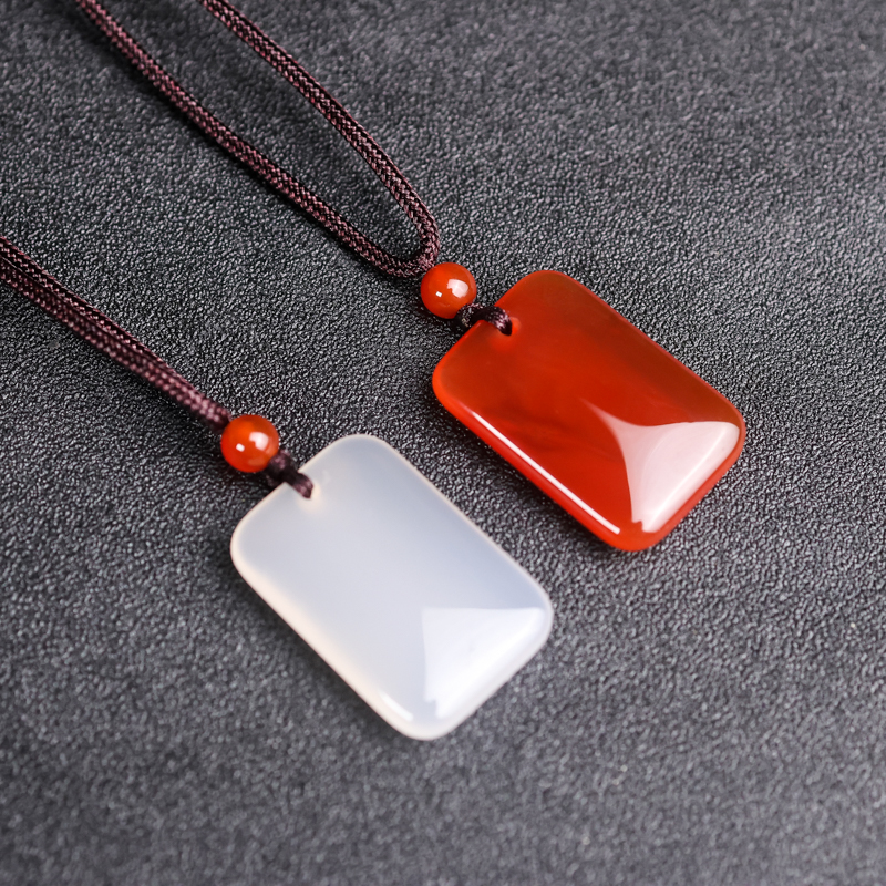 洁玉堂玉髓平安无事牌吊坠珠宝玛瑙男女款面包牌玉石项链挂件玉坠