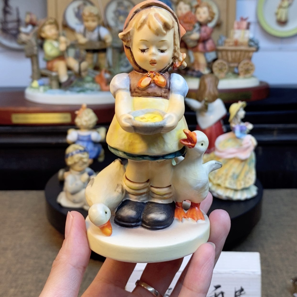 【闪购商品】瓷摆件兰*