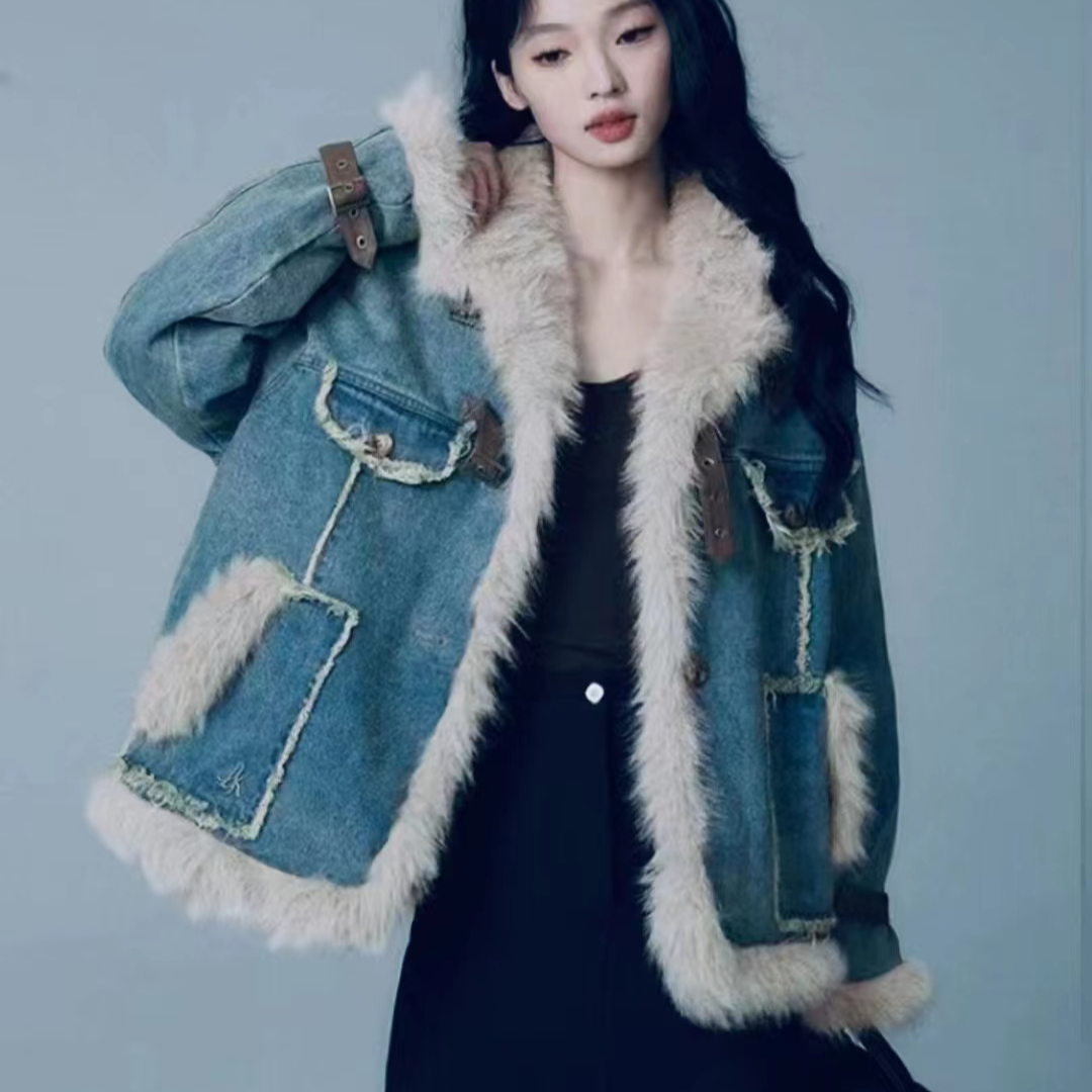 迪迪大码精品女装，留言备注编码