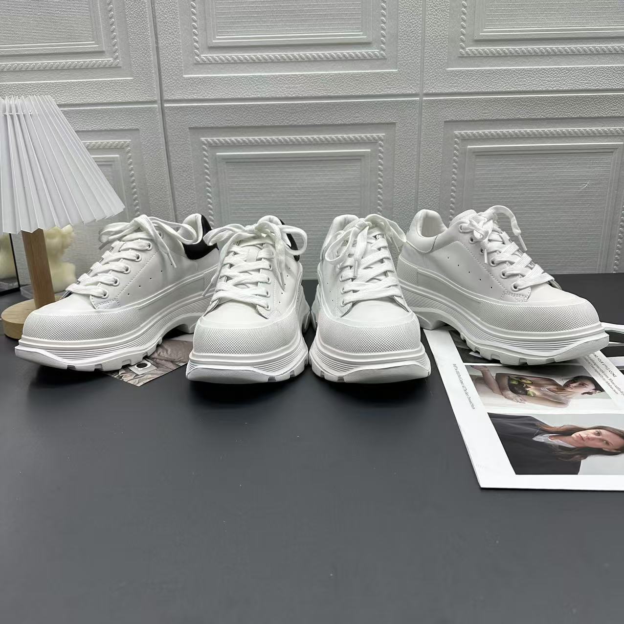 2025春季新款厚底百搭时尚经典休闲鞋 208-6