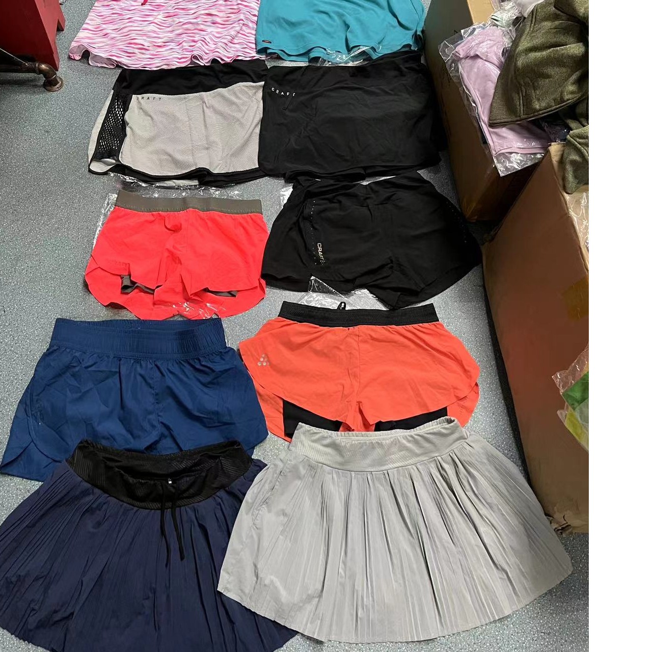卡夫特短裤运动瑜伽健身休闲夏季跑步速干女款时尚训练纯色弹力
