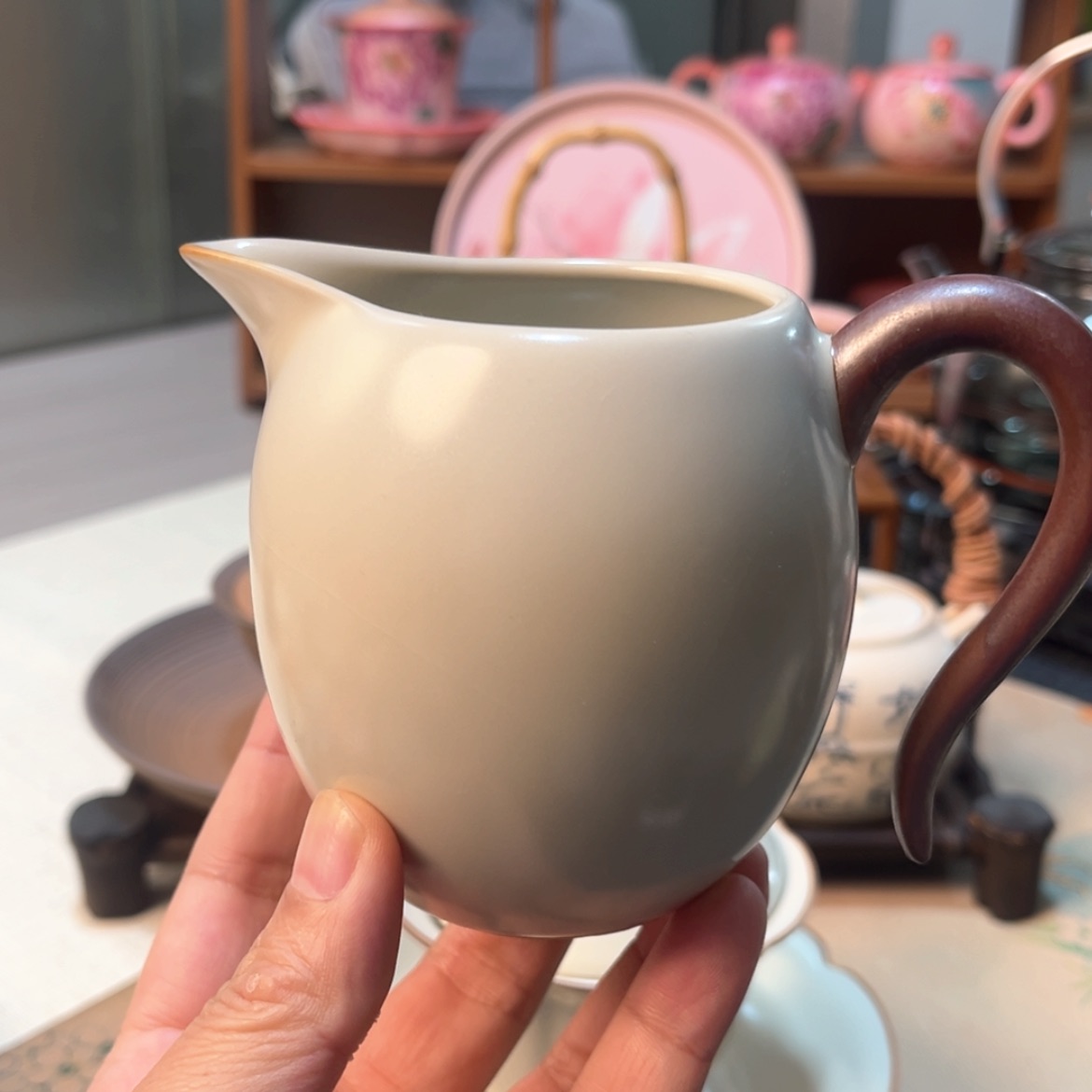【闪购商品】陶瓷汝瓷公道杯