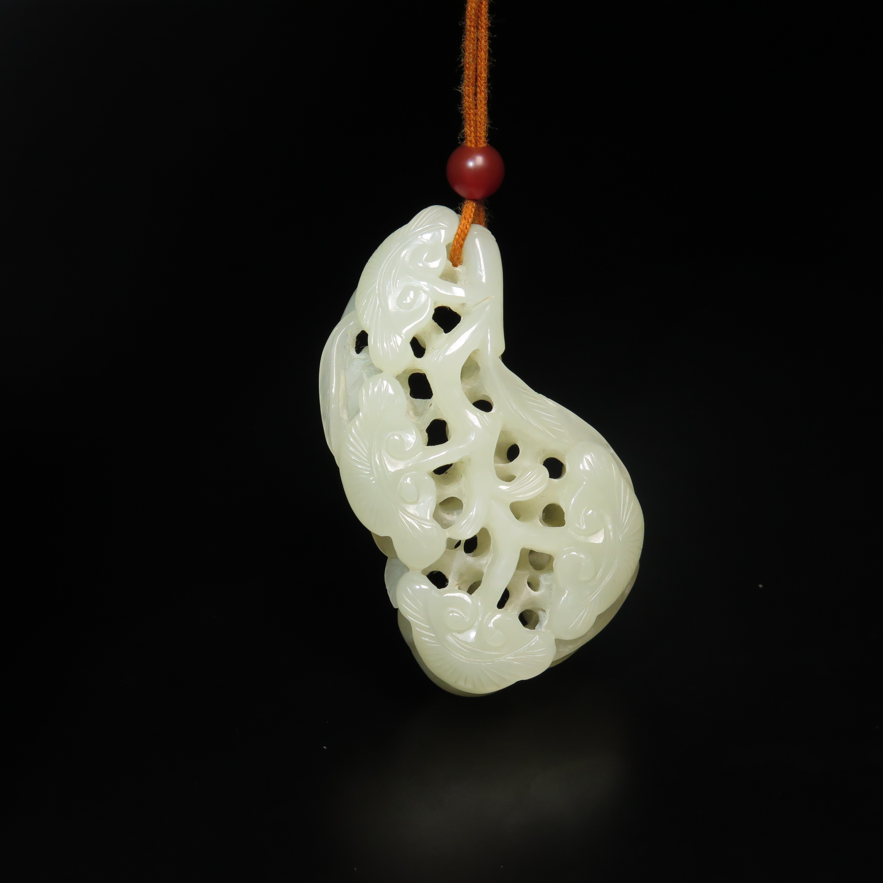 民国镂雕如意灵芝把件/MZ442706/和田玉/民族文物