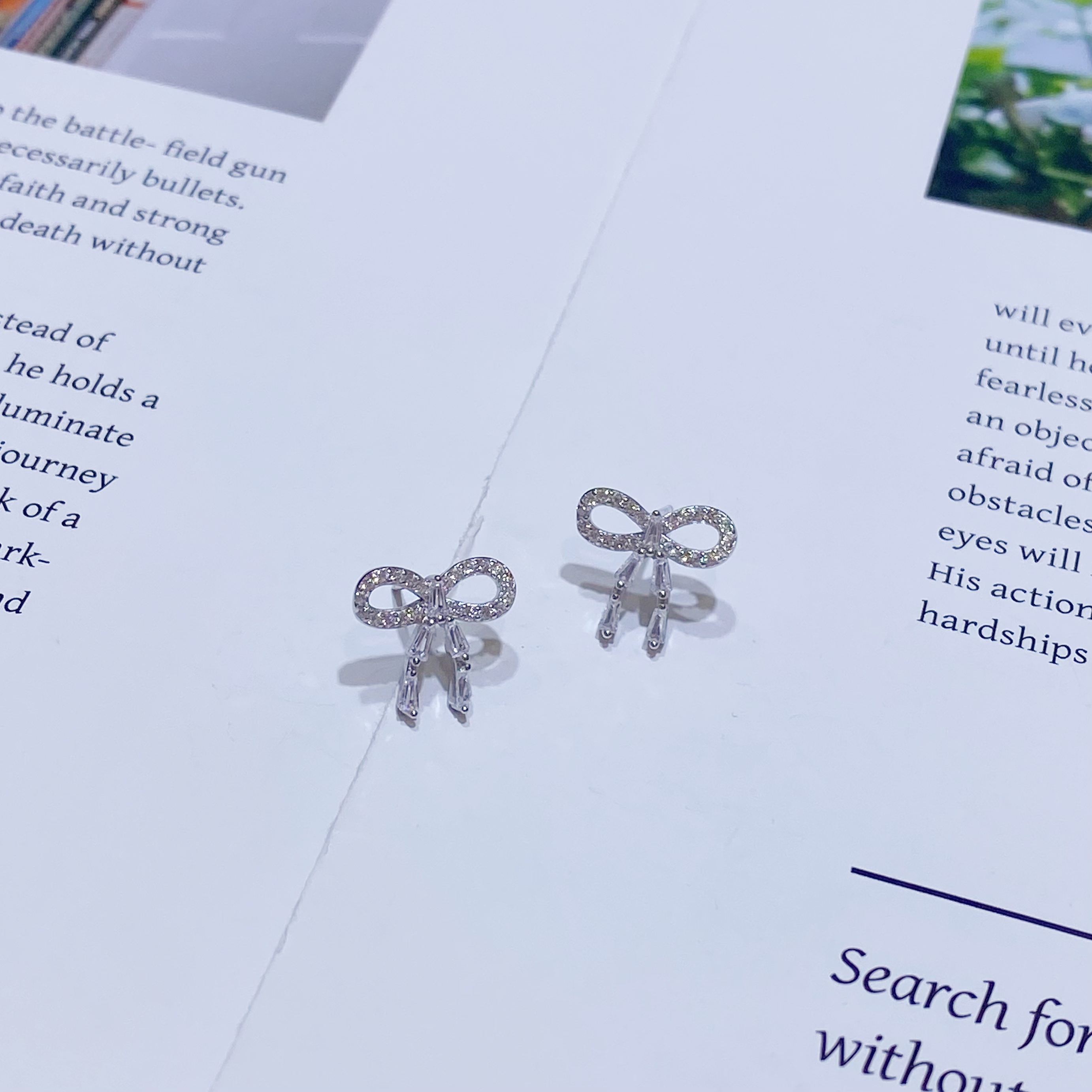 925银合成锆石耳饰 s925银合成锆石蝴蝶结耳饰