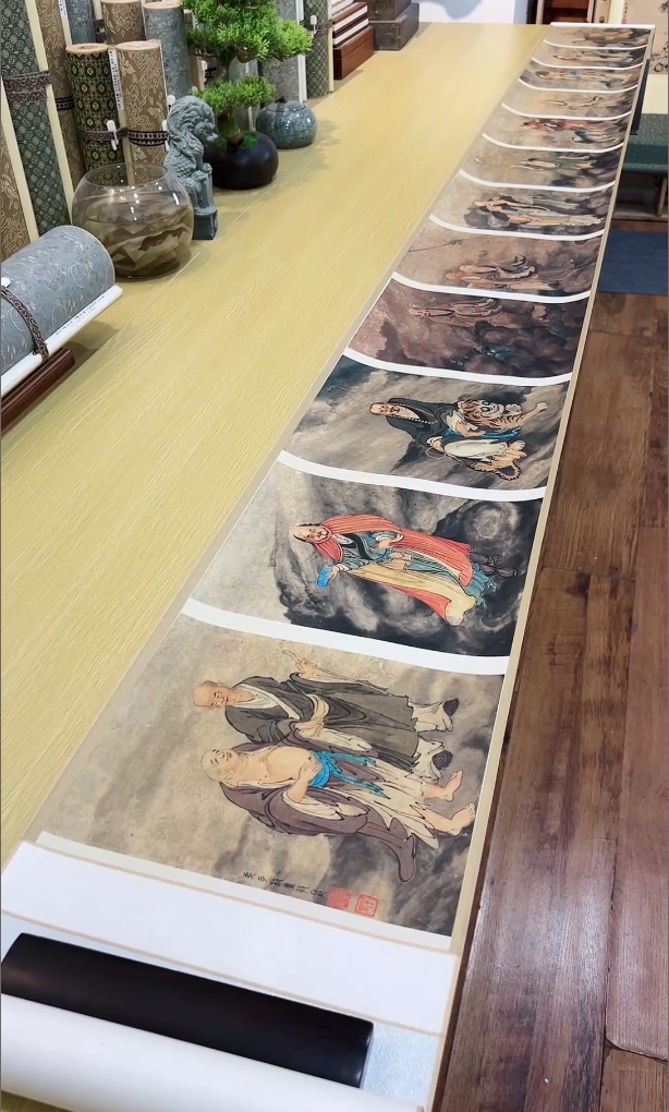 明郑重十八应真图12开(合集卷)纸本人物 28.5x297.22cm-CJ台北故 