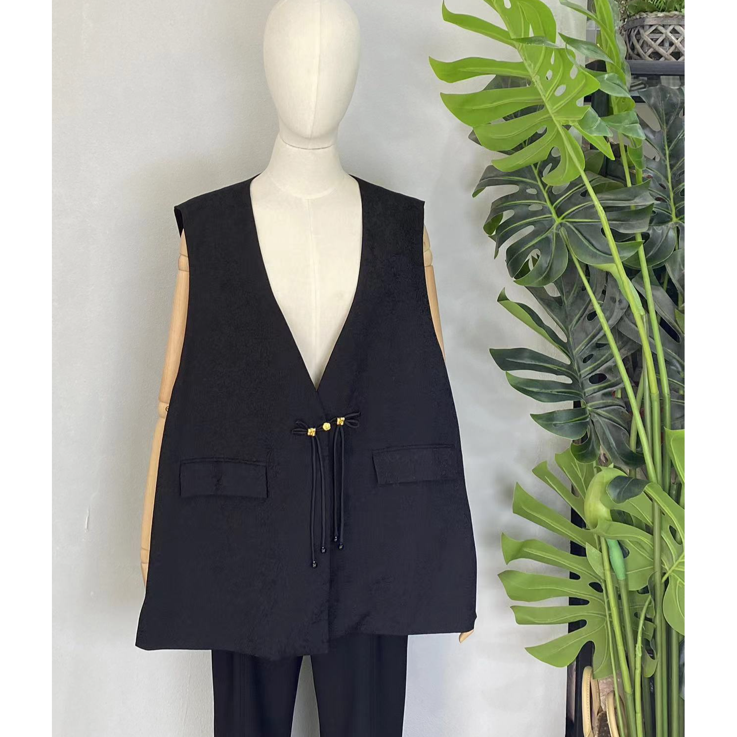 1119步依岛新中式气质国风马甲