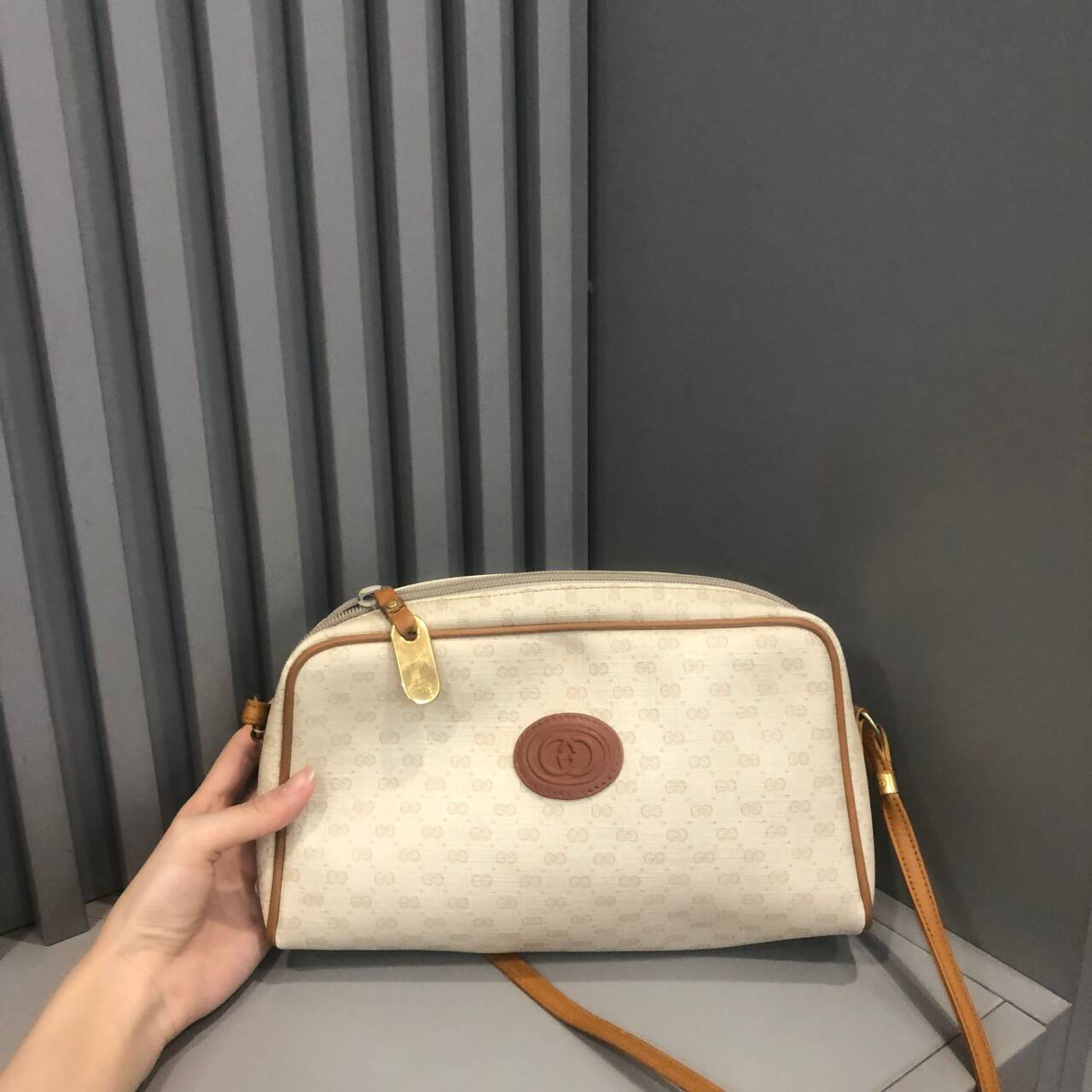 95新 GUCCI/古驰 兔兔奢/古驰斜挎包/240531014
