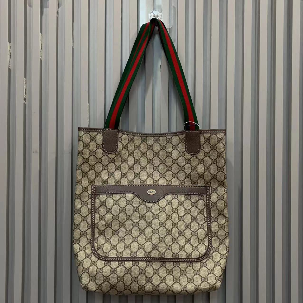 95新 GUCCI/古驰 兔兔奢/古驰单肩包/240811010