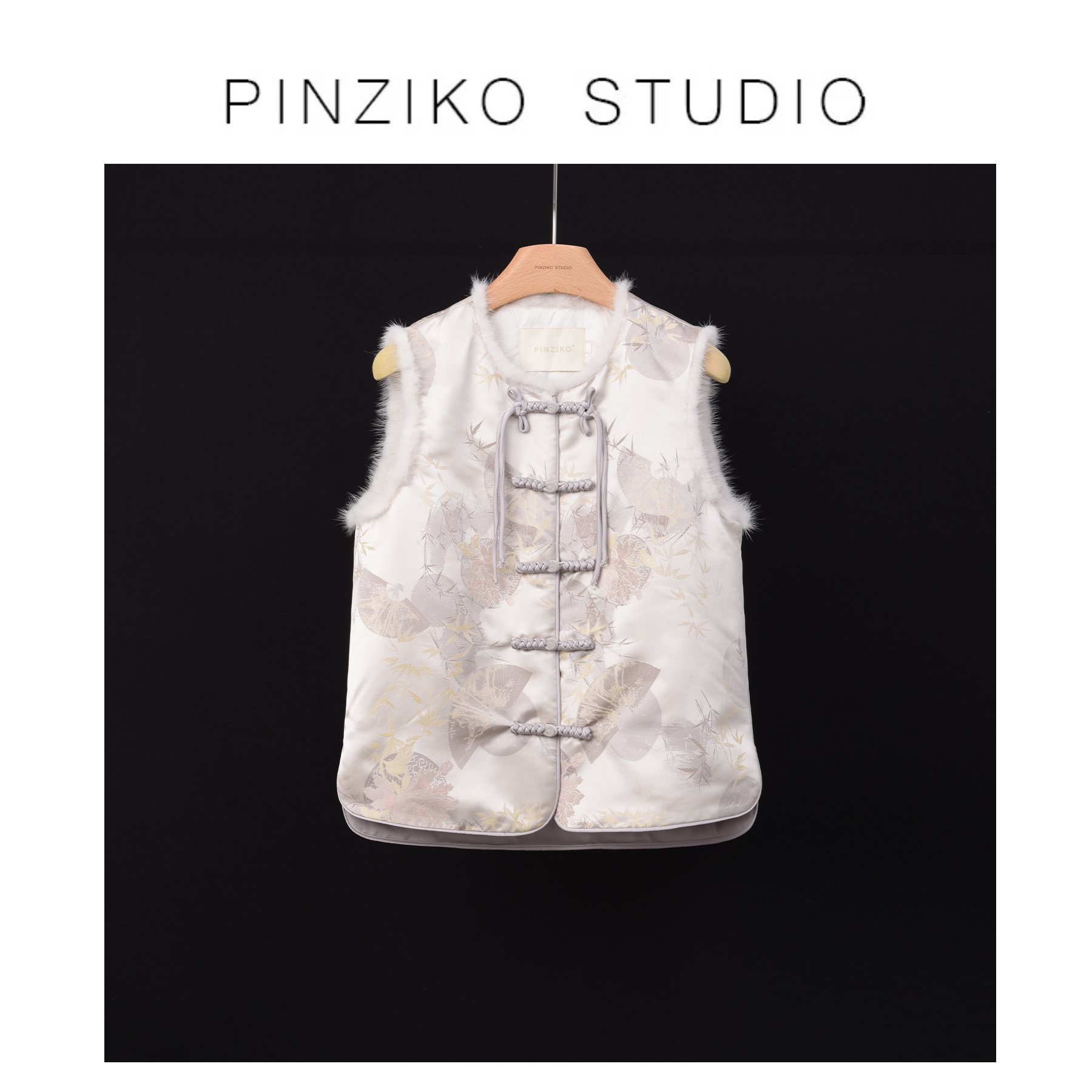 【PINZIKO】倚栏听雪~冬国风时尚气质优雅设计感重工鹅羽绒服TJA670