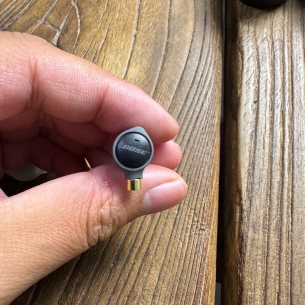 9新 BOSE  soundtrue ultra耳机硅胶套入耳式耳塞鲨鱼鳍