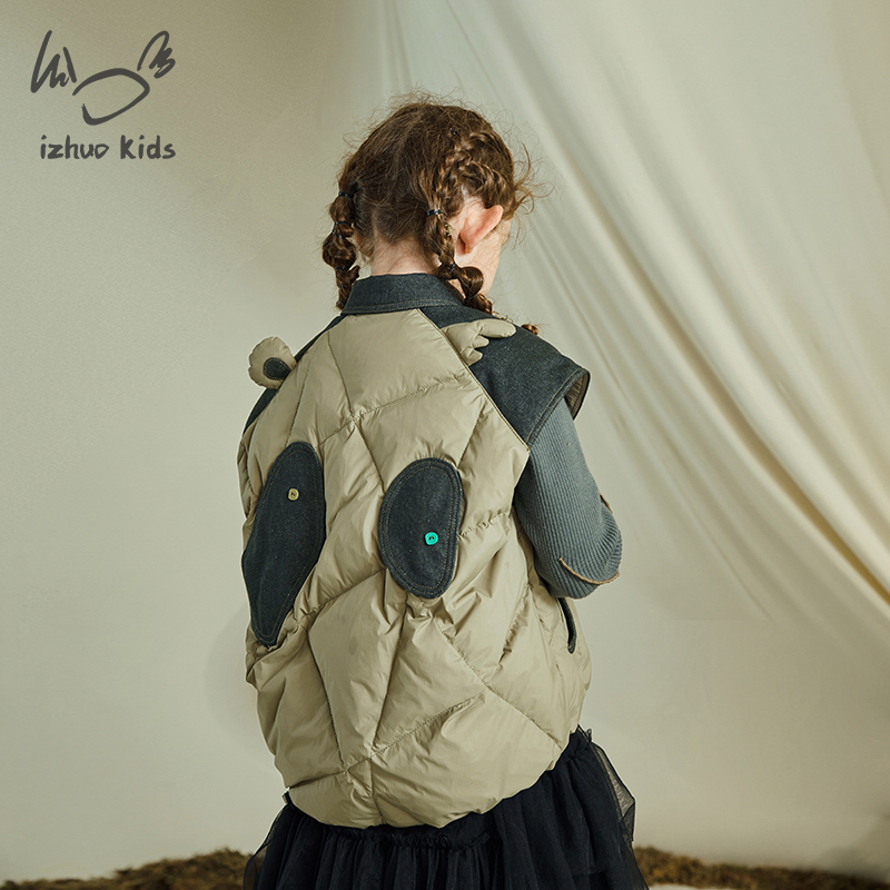 小日着美学童装羽绒马甲背心冬季新款保暖外穿休闲TB8108J1