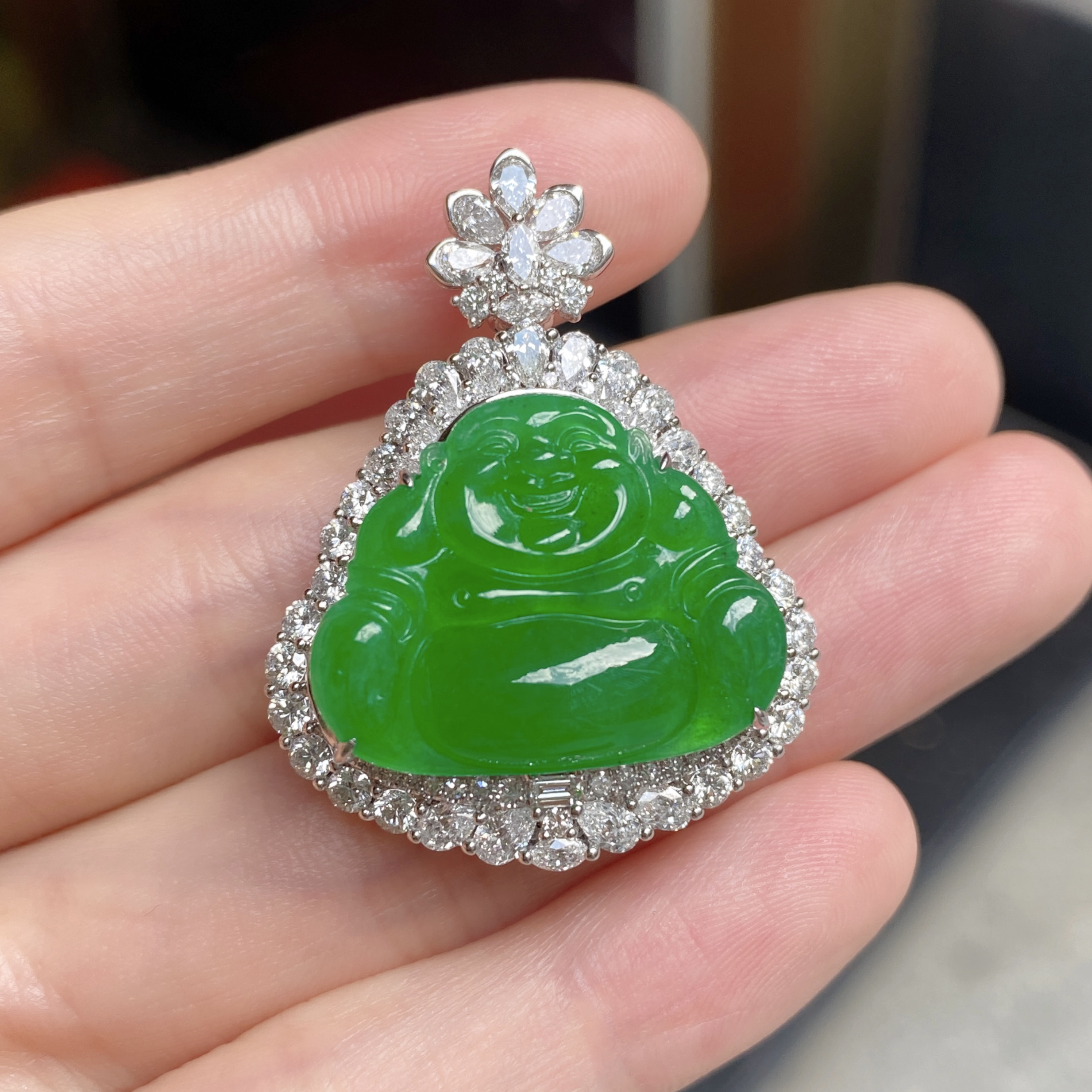 翡翠佛公18K金镶嵌