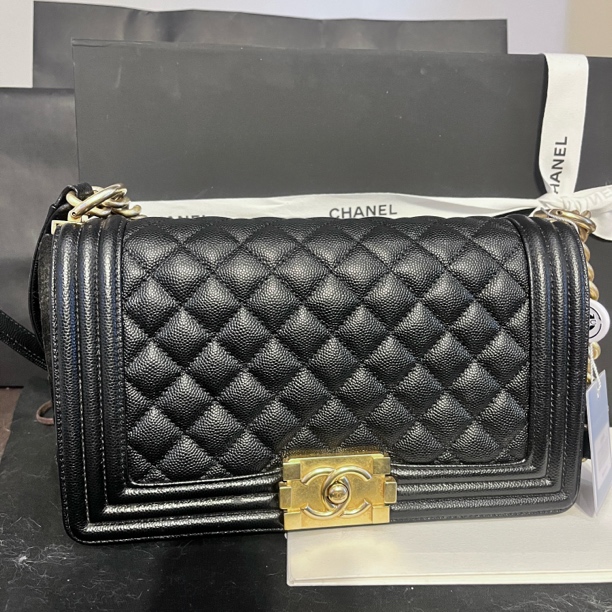 95新 Chanel/香奈儿 黑金荔枝中号leboy30开