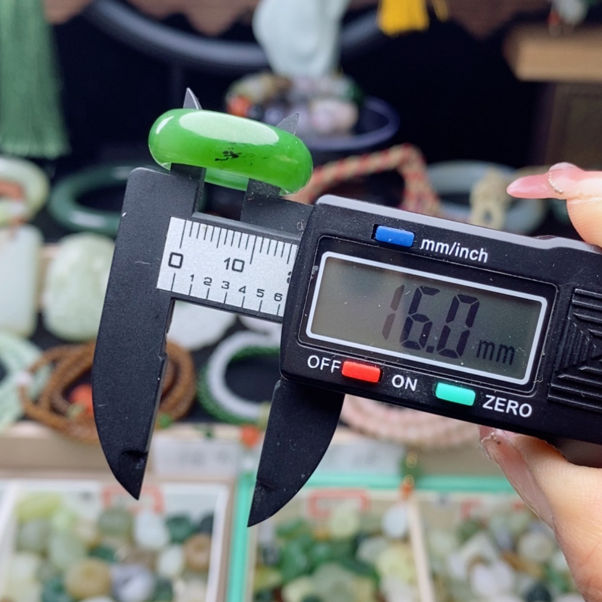 【闪购商品】和田玉戒指16未镶嵌