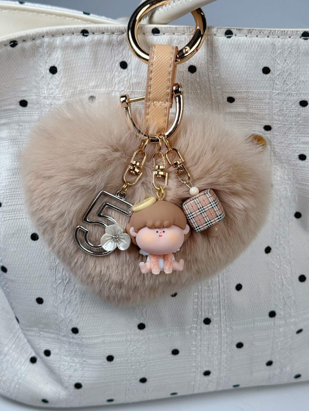 正版萌粒爱心包包挂饰、车载挂饰、手机挂、钥匙扣