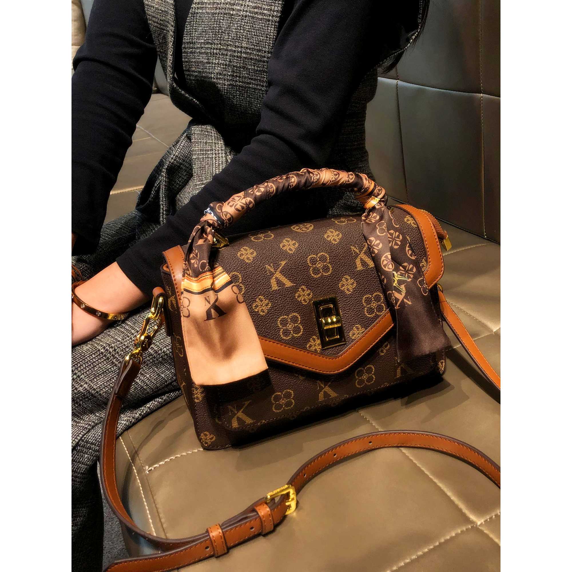 2025新款洋气流行真皮高级感单肩小包手提斜跨小方包潮母亲节礼物