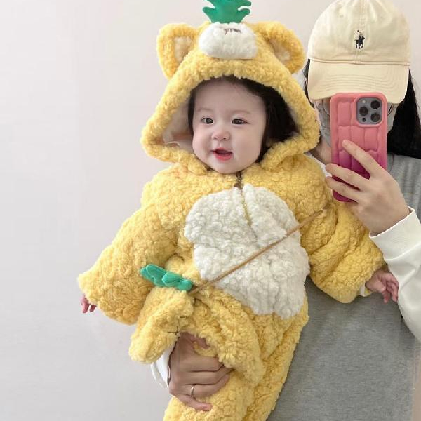 婴儿冬季衣服超萌加厚连体衣宝宝冬装夹棉保暖外出服洋气毛绒哈衣